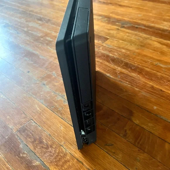 Xbox one s and ps4 bundle 500gb